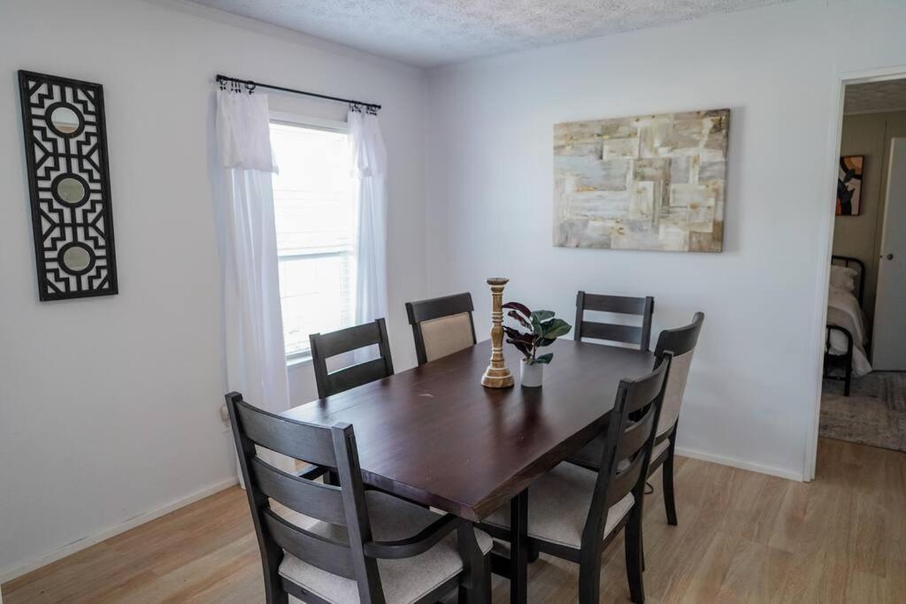 Beautiful Stylish 3 Bedroom Home In Γκρίνβιλ Εξωτερικό φωτογραφία